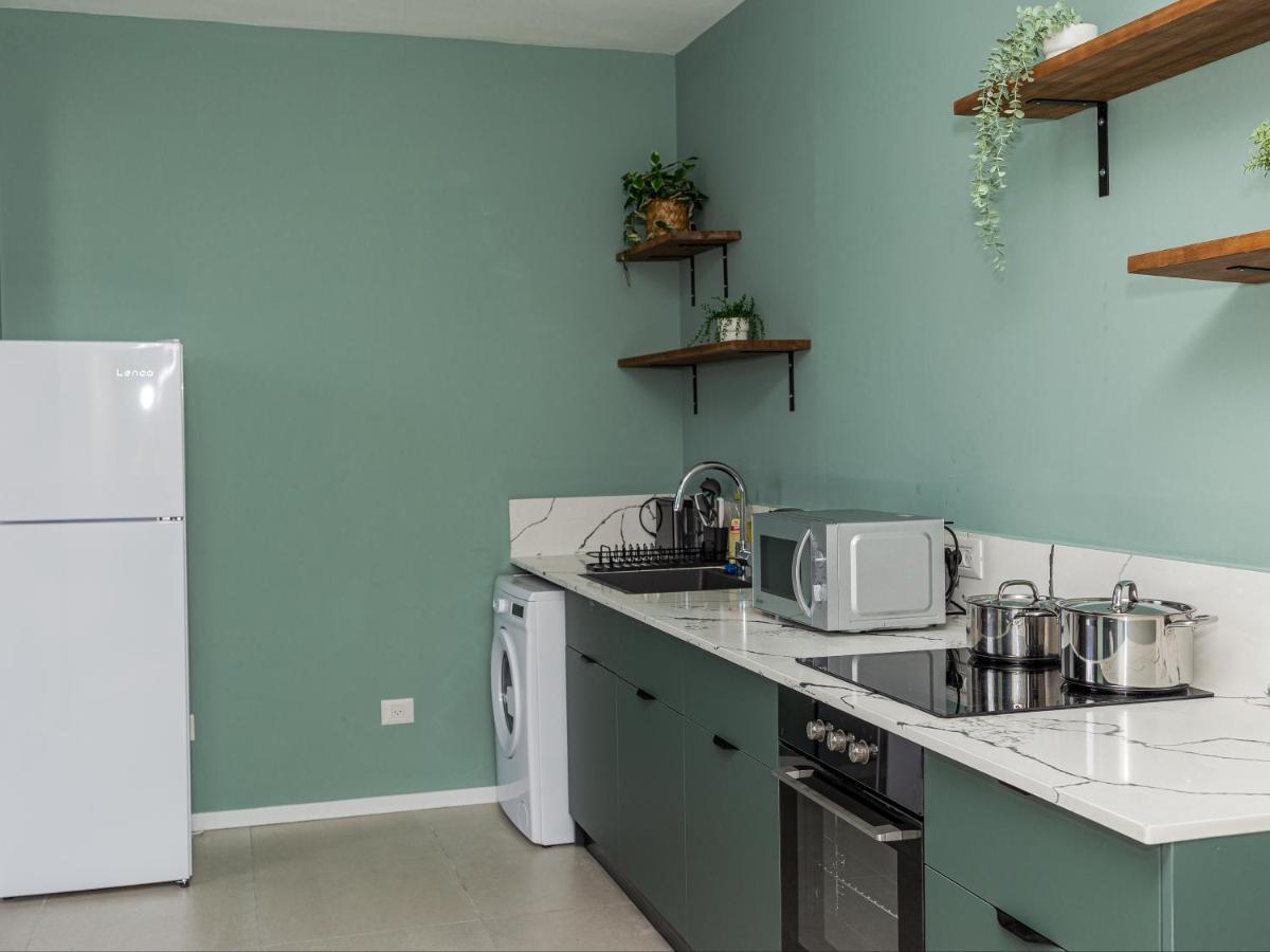 Design Apartments In Netanya Esterno foto