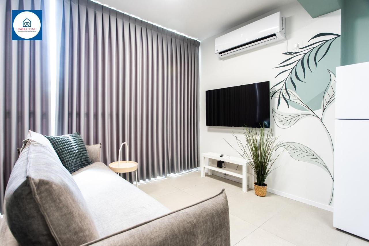 Design Apartments In Netanya Esterno foto
