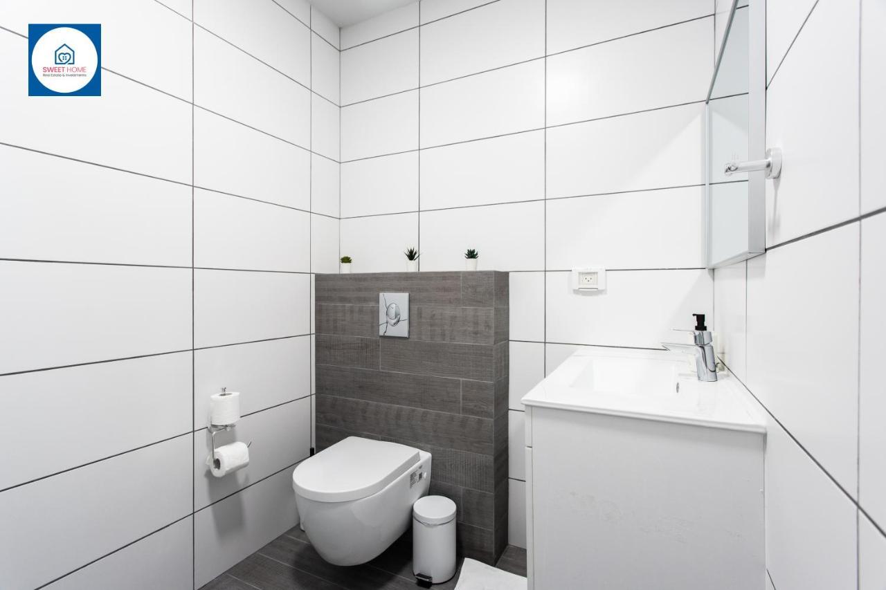 Design Apartments In Netanya Esterno foto