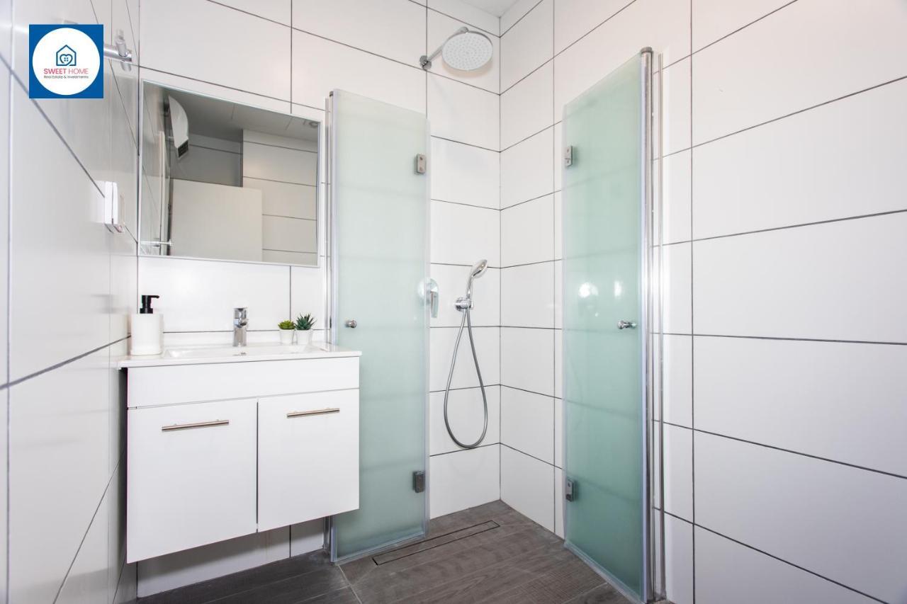 Design Apartments In Netanya Esterno foto